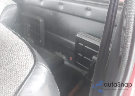 1986 Nissan 720 King Cab z USA, uszkodzony, nr VIN 1N6ND06S2GC340582